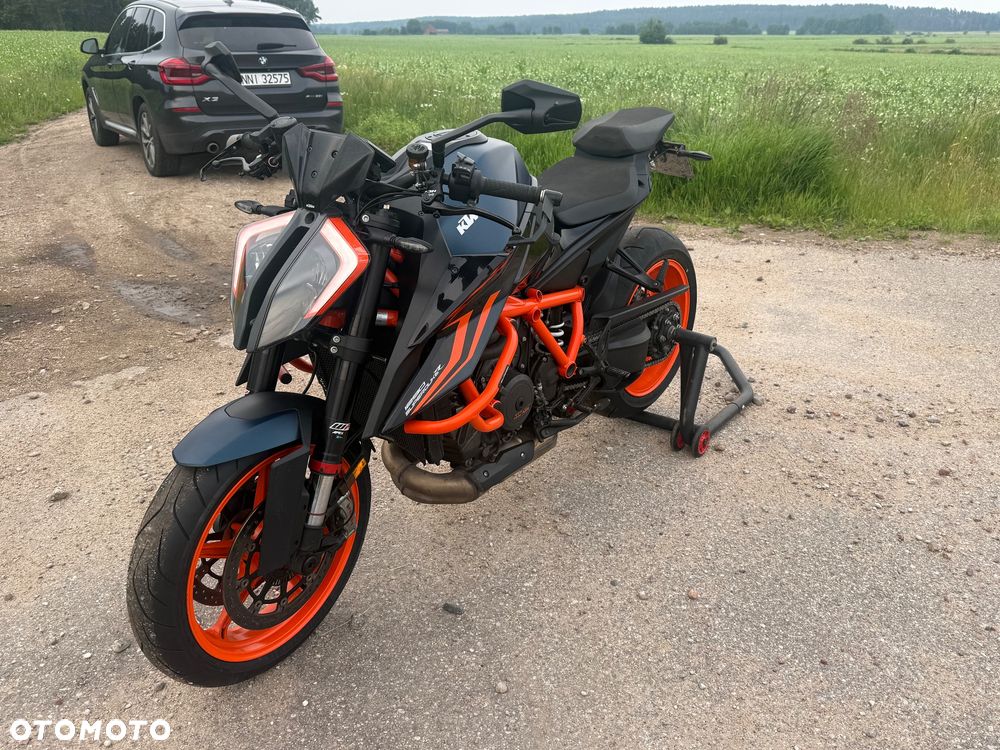 KTM Super Duke - 1