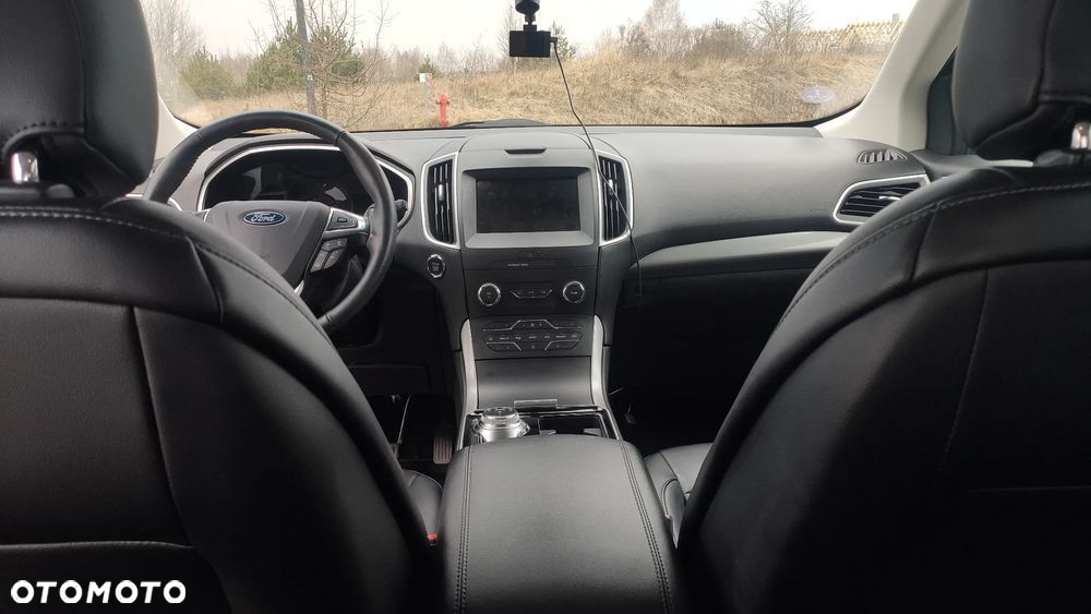 Ford Edge - 19
