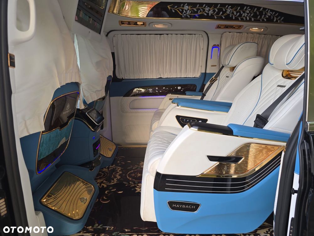 Mercedes-Benz Klasa V 300 extralang 9G-TRONIC Special Edition Avantgarde - 31