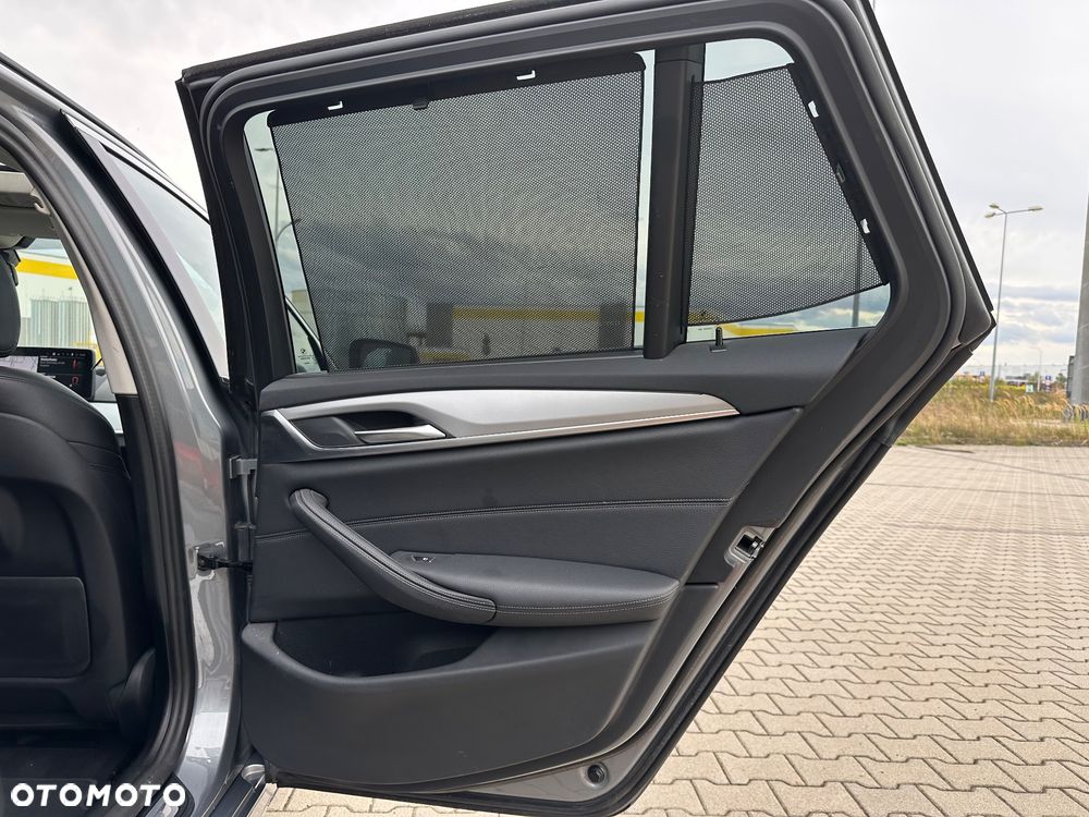 BMW Seria 5 520d MHEV Sport Line sport - 30