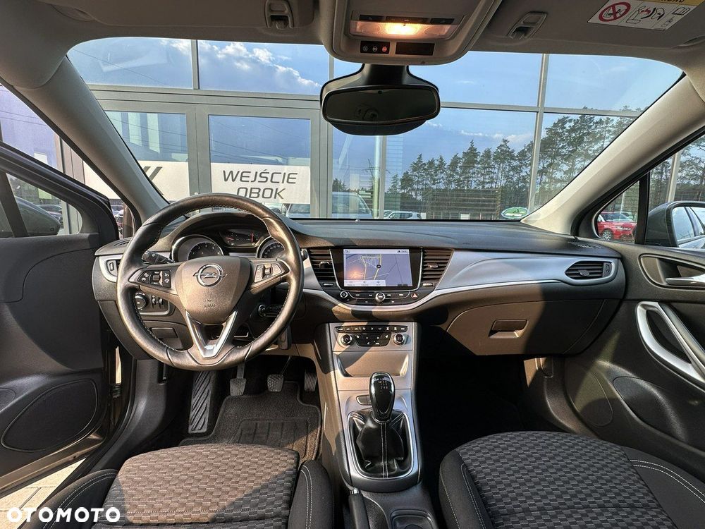 Opel Astra 1.4 T Dynamic - 9