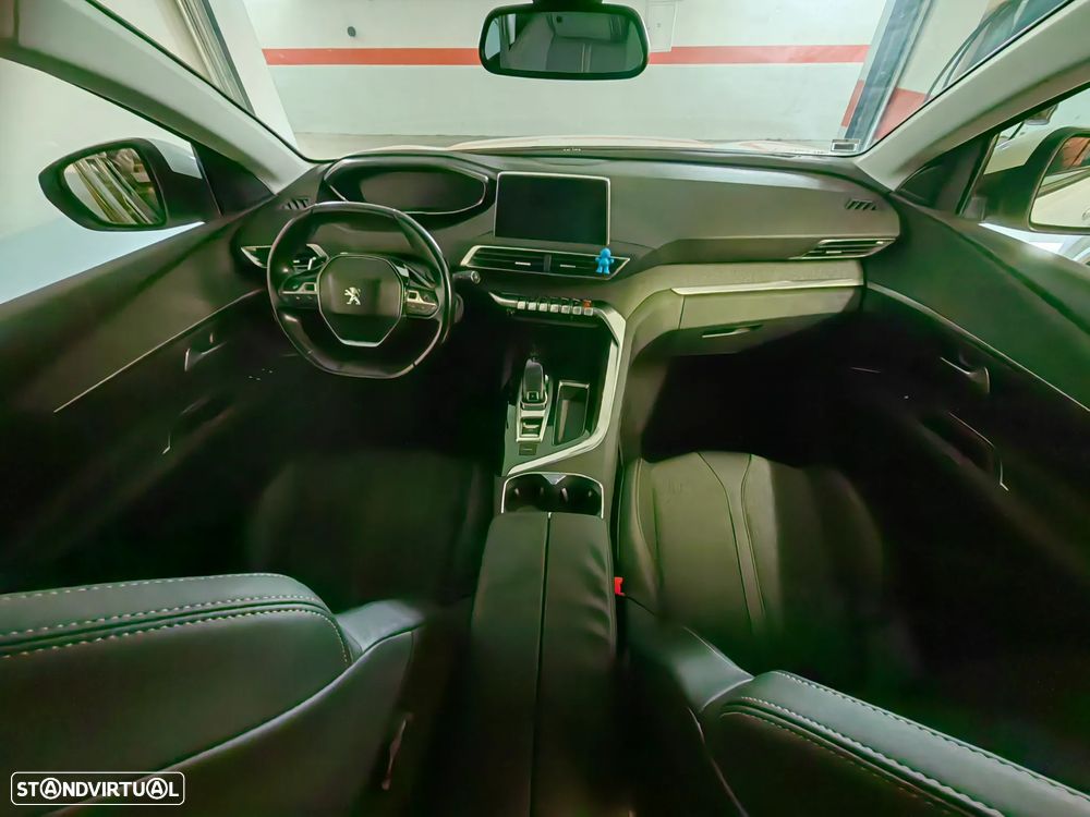 Peugeot 5008 1.6 BlueHDi Allure EAT6 - 40