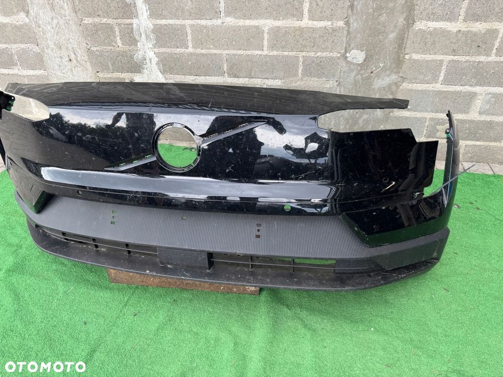 VOLVO EX30 EX-30 EV ZDERZAK PRZÓD ORG EU - 5