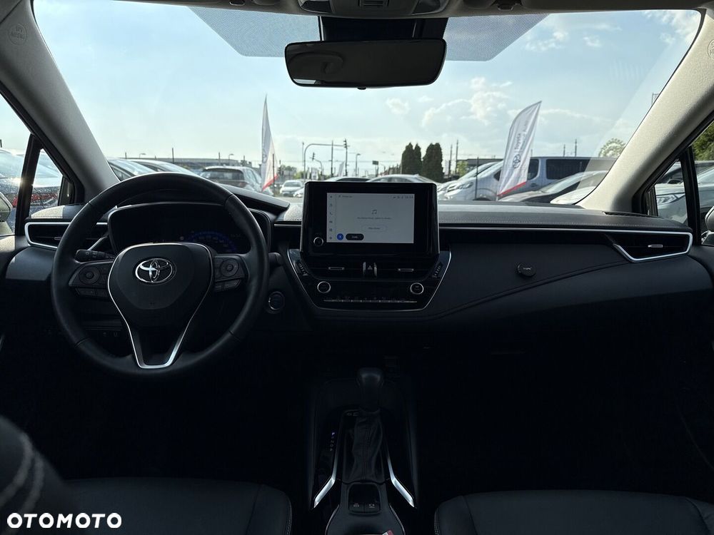 Toyota Corolla 1.8 Hybrid Executive - 12