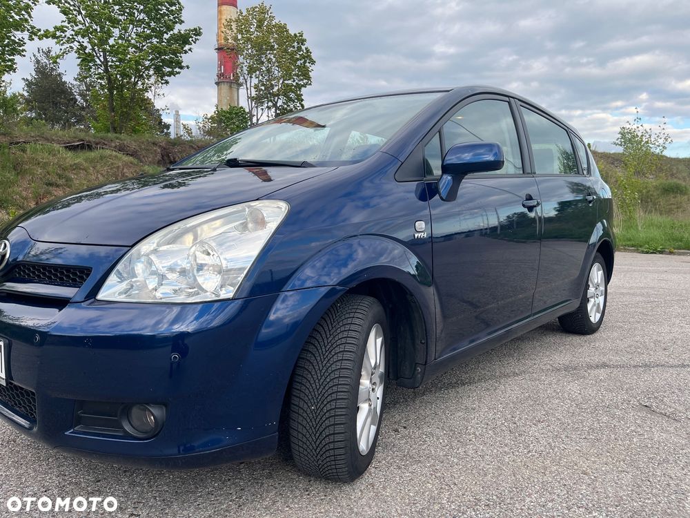 Toyota Corolla Verso 1.8 Prestige - 16