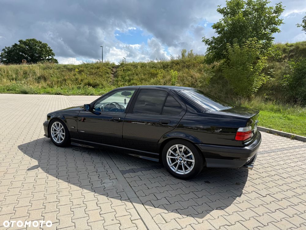BMW Seria 3 - 3