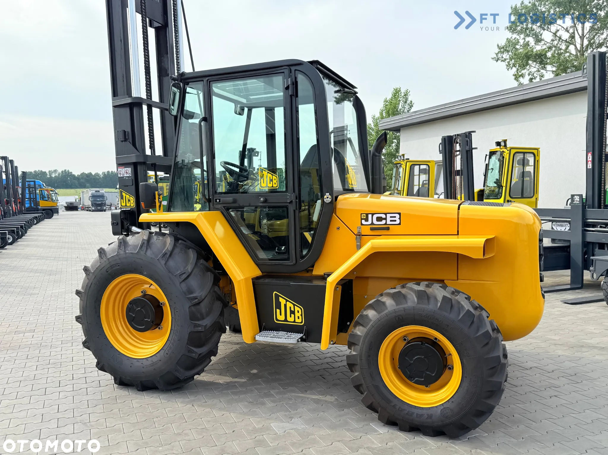 JCB 940 / DIESEL / TRIPLEX 4500MM / POZYCJONER / PRZESÓW WIDEŁ / 4T / NOWE OPONY / JAK NOWY - 34