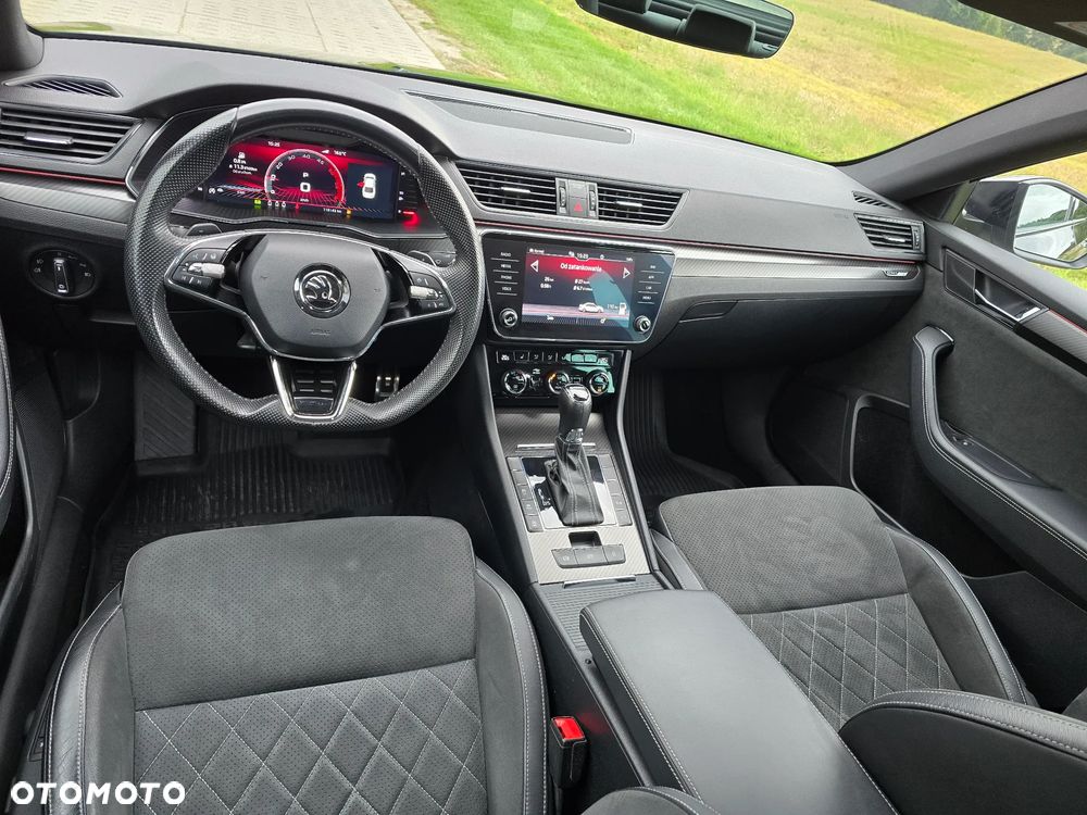 Skoda Superb 2.0 TDI SCR Sportline DSG - 10