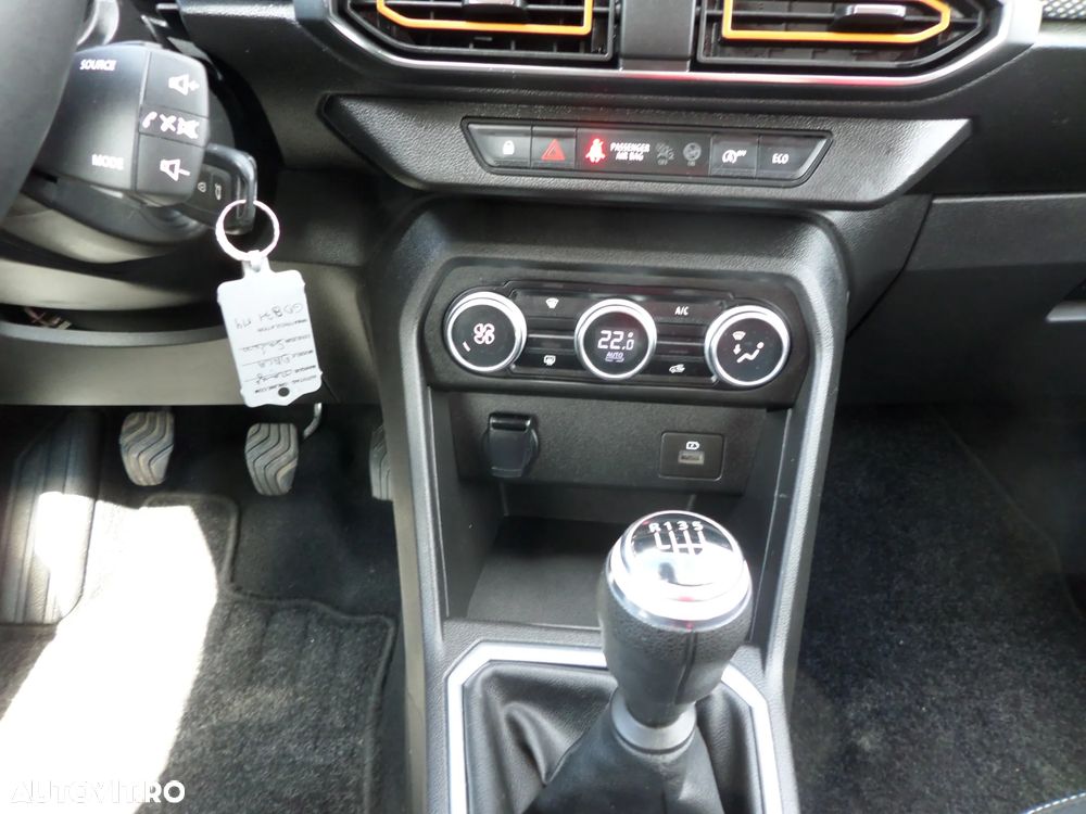 Dacia Sandero Stepway ECO-G 100 MT6 Expression - 29