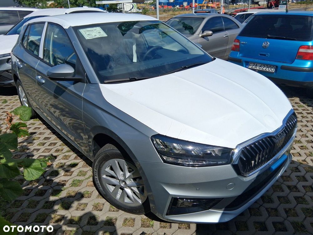 Skoda Fabia 1.0 TSI Drive - 2