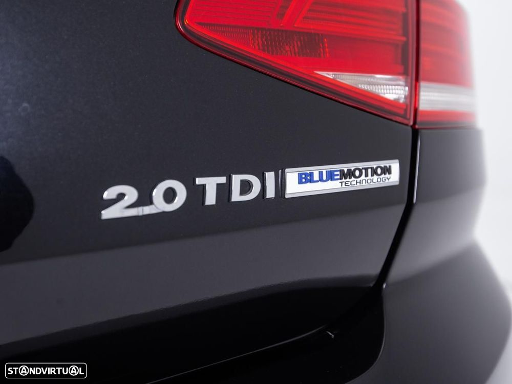 VW Passat - 14