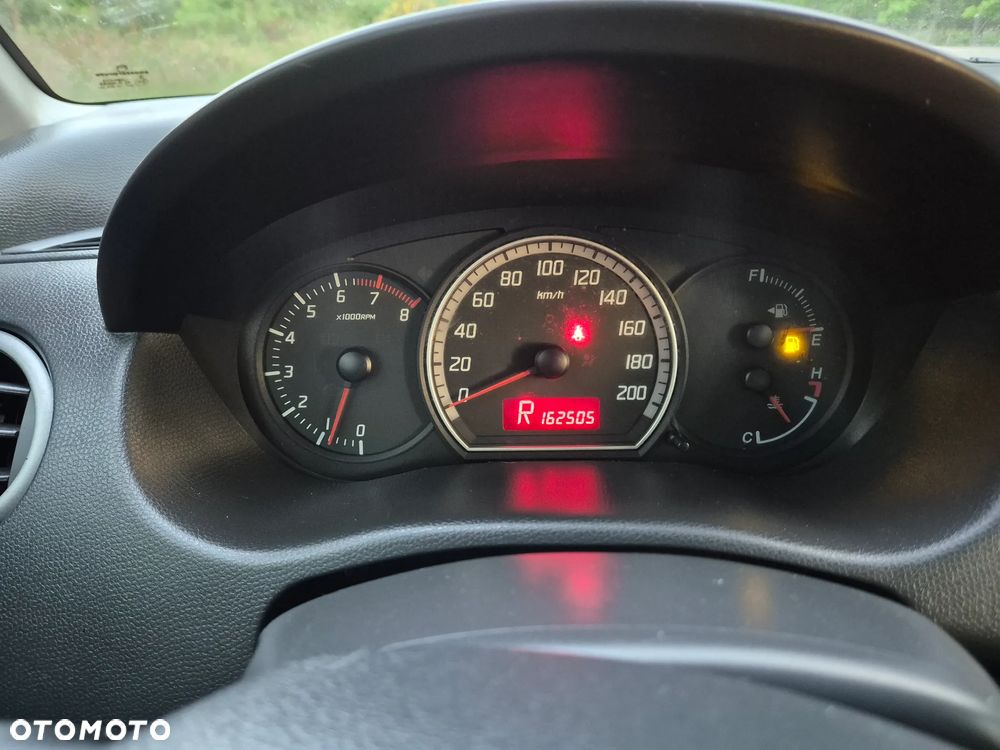 Suzuki Swift - 29