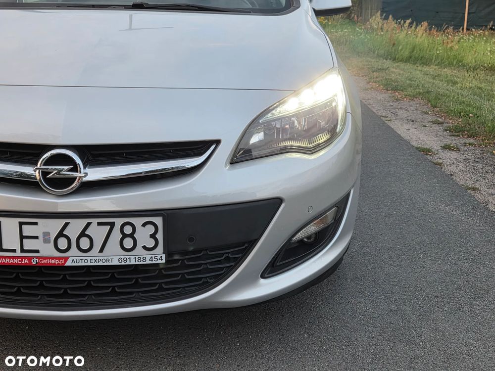 Opel Astra 1.4 Turbo Style - 26