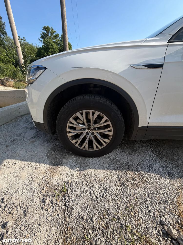 Volkswagen Touareg V6 TDI Style - 11