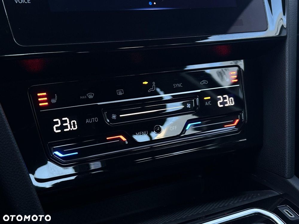 Volkswagen Passat 1.5 TSI EVO Business DSG - 20