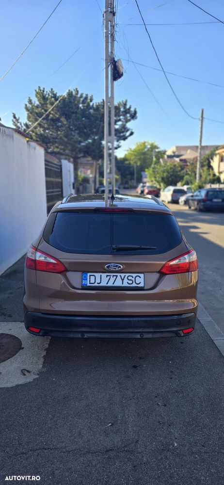 Ford Focus 1.6 TDCI DPF Trend - 3