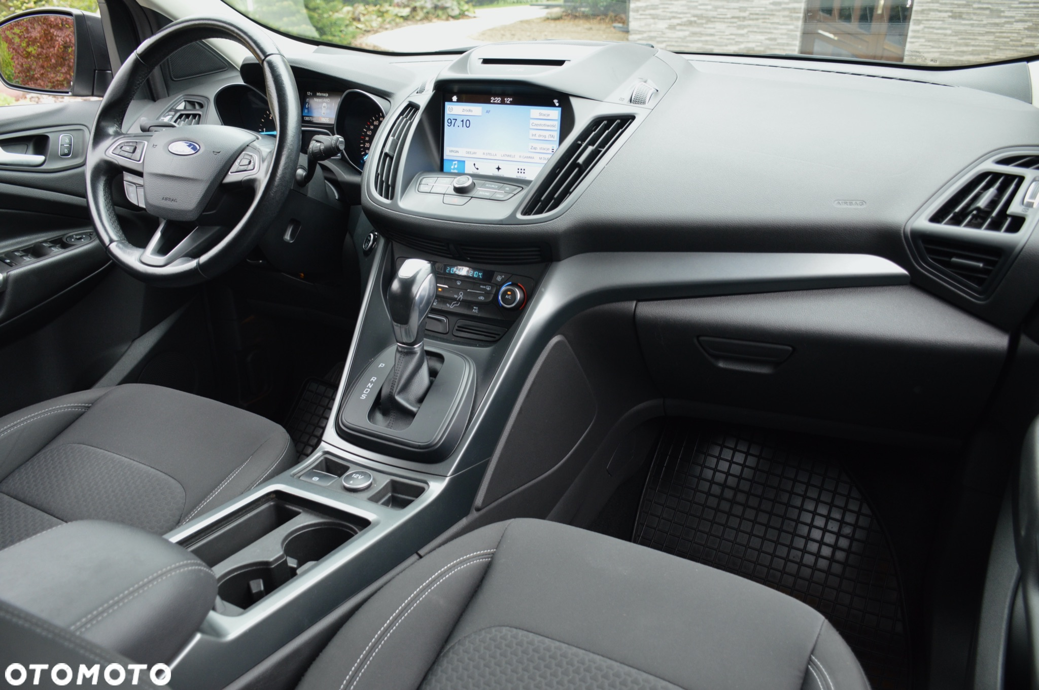 Ford Kuga 2.0 TDCi 4x4 Titanium - 22