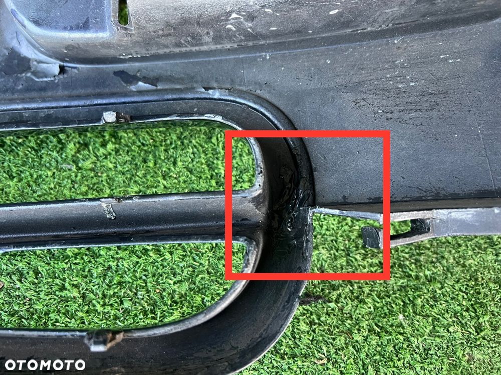 Porsche 911  993 Zderzak przedni - 11