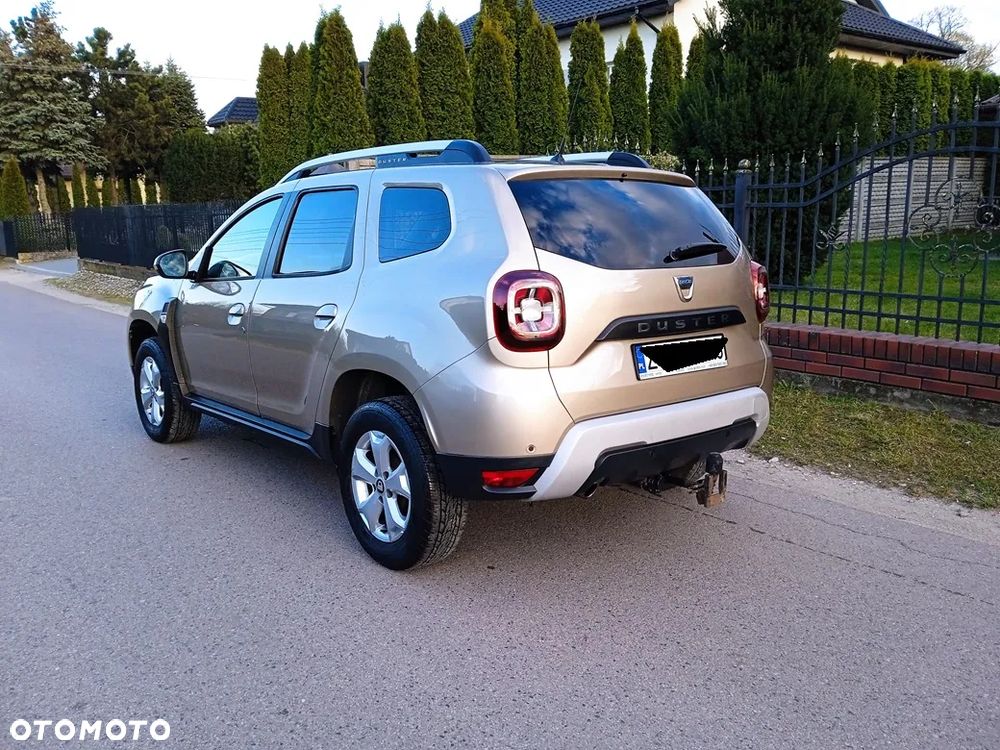 Dacia Duster 1.6 SCe Laureate S&S - 21