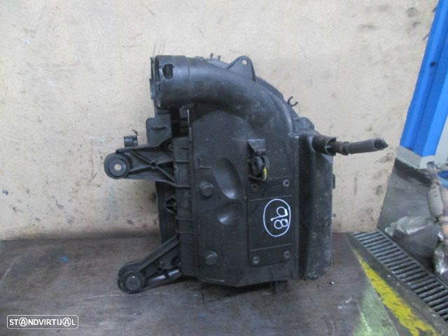 Caixa De Filtro De Ar 9673061080 PEUGEOT 308 2012 1.6 HDI DIESEL PEUGEOT 208 2012 1.4 HDI DIESEL - 2