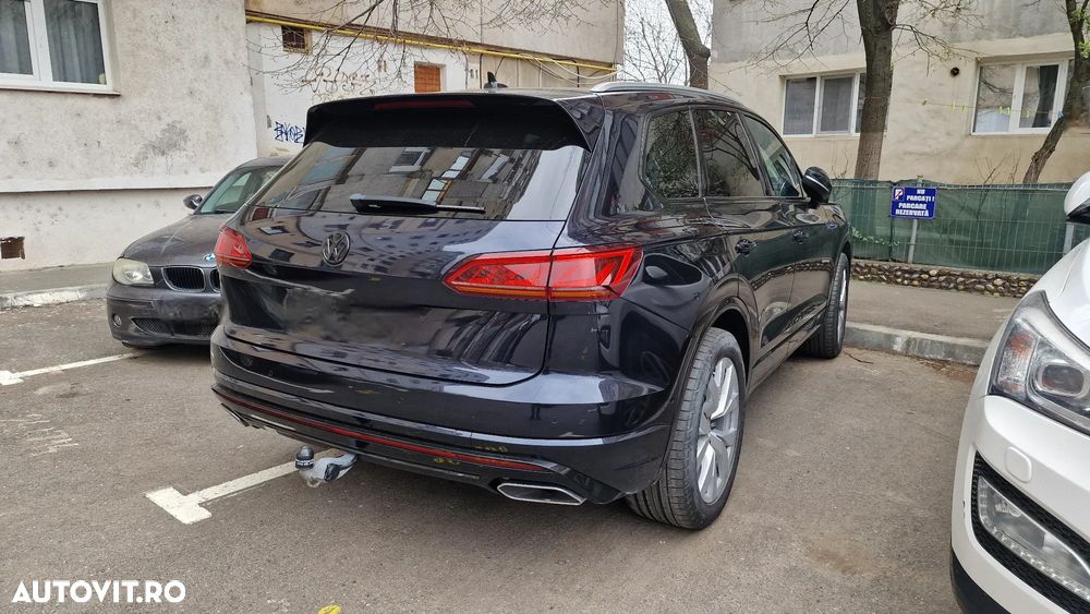 Volkswagen Touareg V6 TDI R-Style - 7