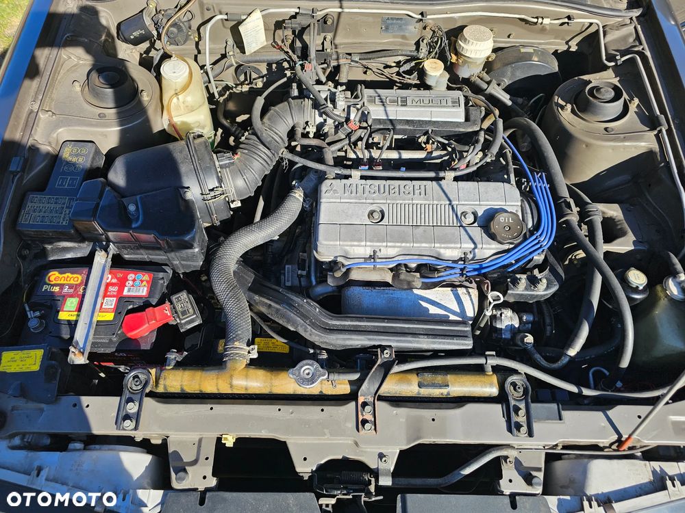Mitsubishi Galant - 13