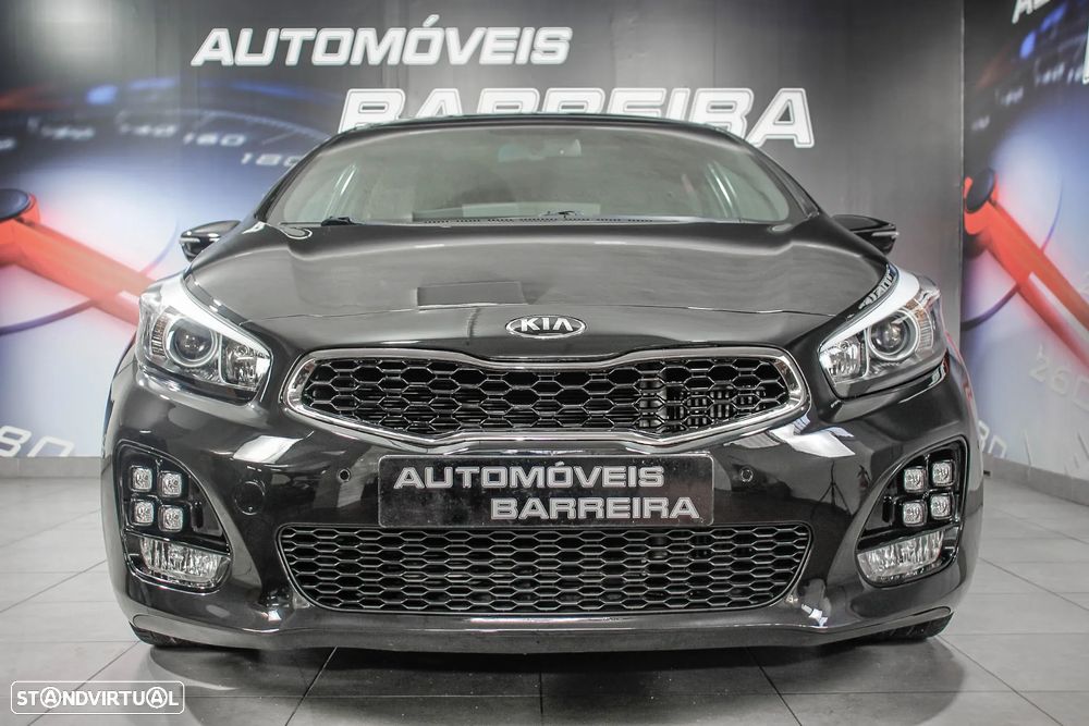Kia Ceed 1.6 CRDi GT Line - 24