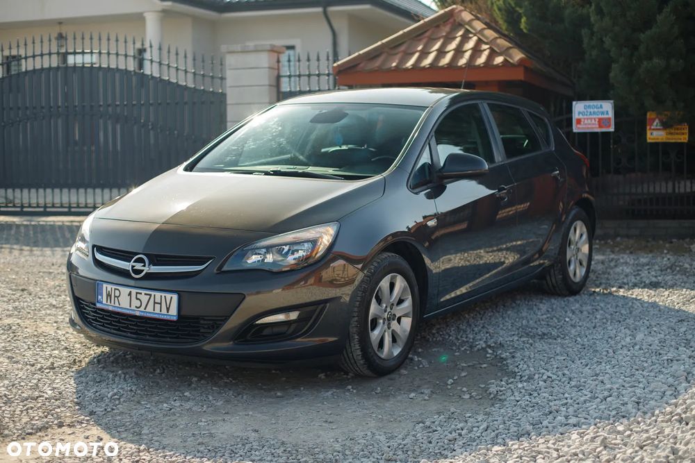 Opel Astra 1.4 Innovation - 2