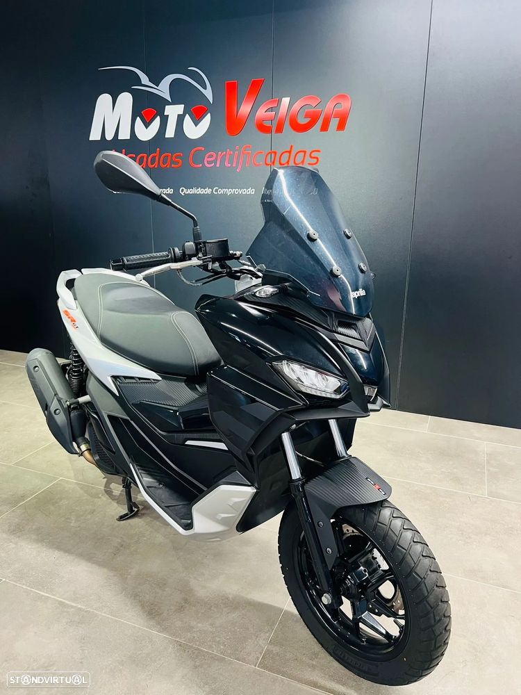 Aprilia SR GT 125 - 4