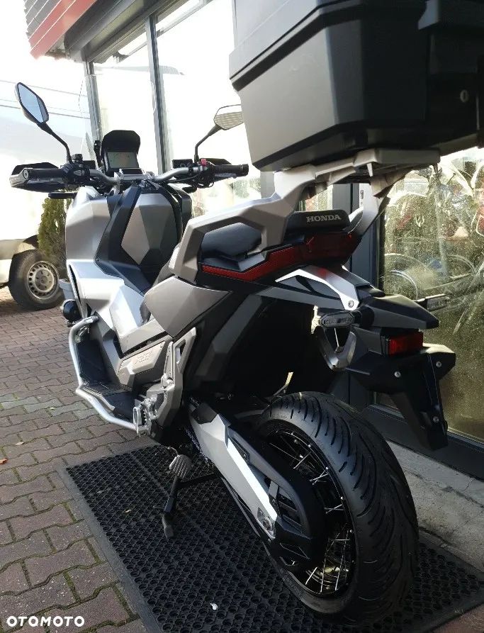 Honda X-ADV - 34