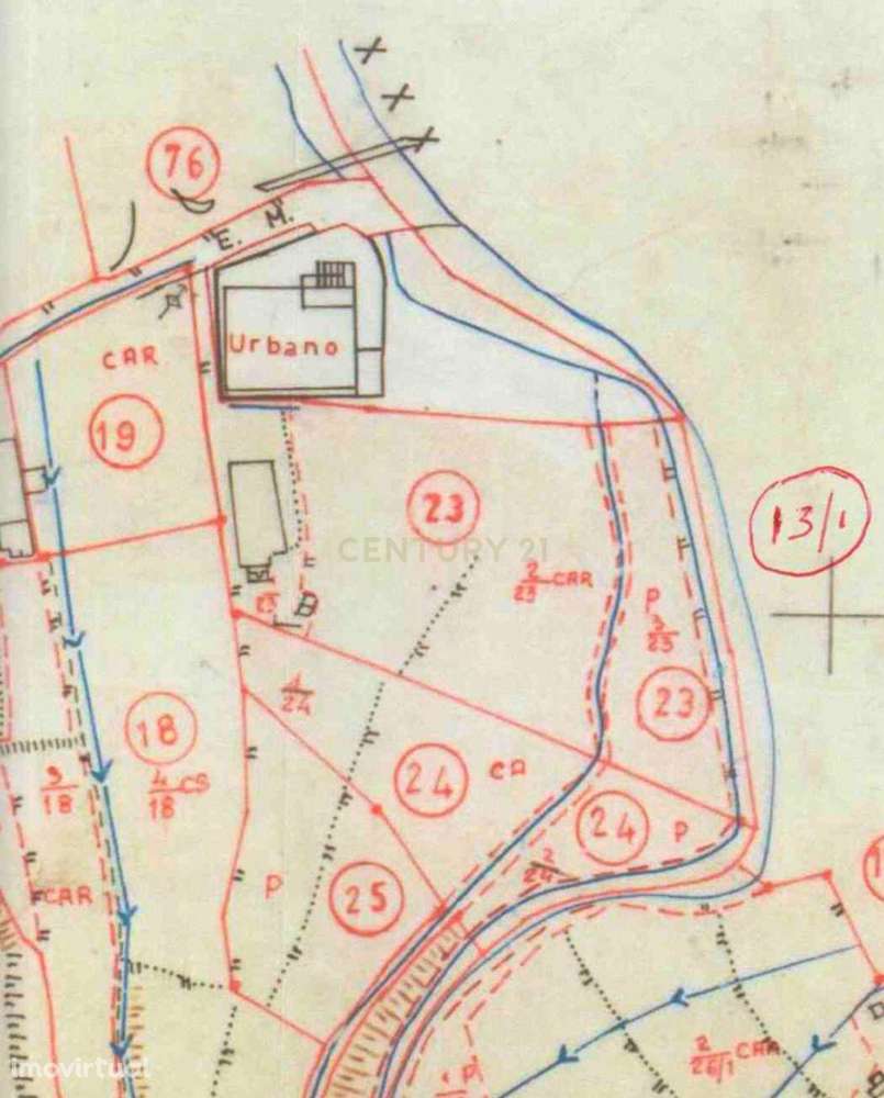 Terreno com casa em ruínas - Grande imagem: 3/4