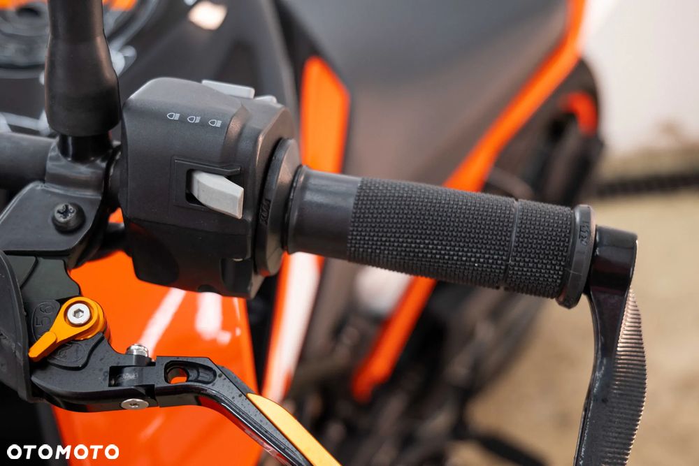 KTM Duke 125 - 27