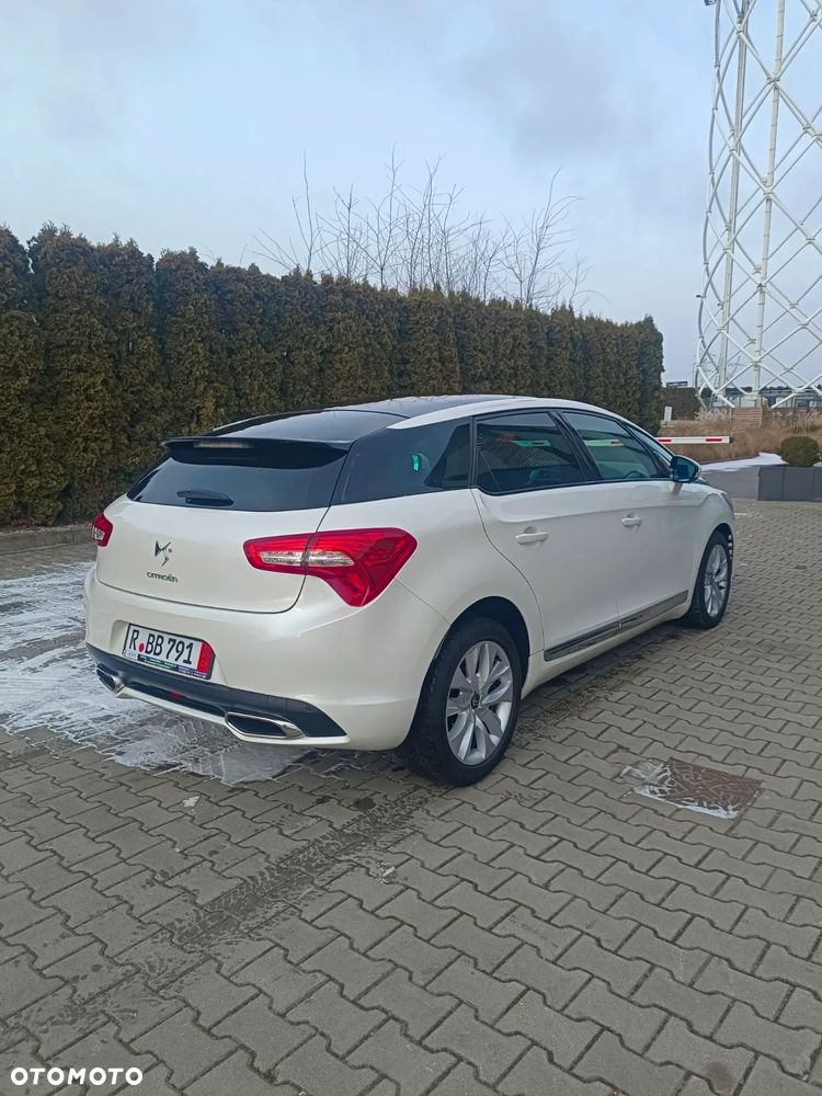 Citroën DS5 BlueHDi 180 SoChic - 10