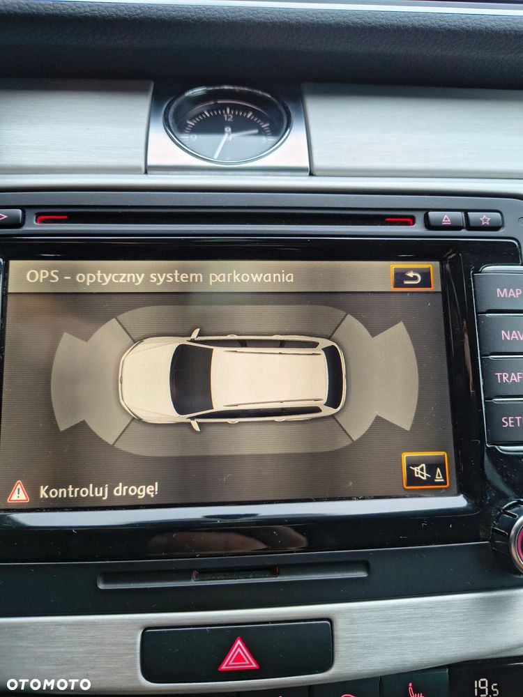 Volkswagen Passat 2.0 TSI Highline - 15