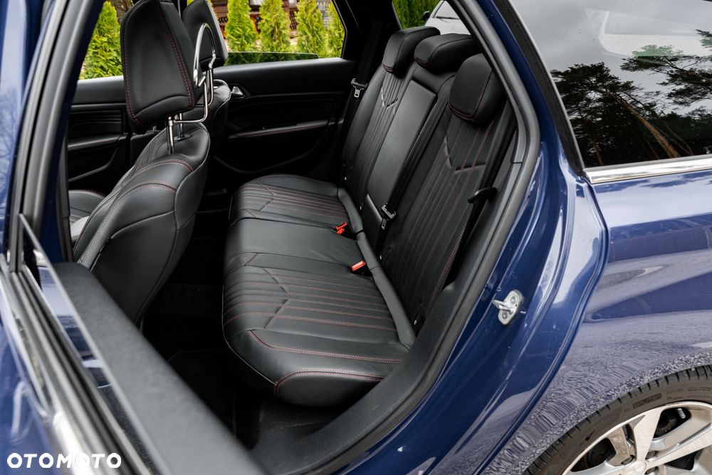 Peugeot 308 PureTech 130 EAT8 GT - 19