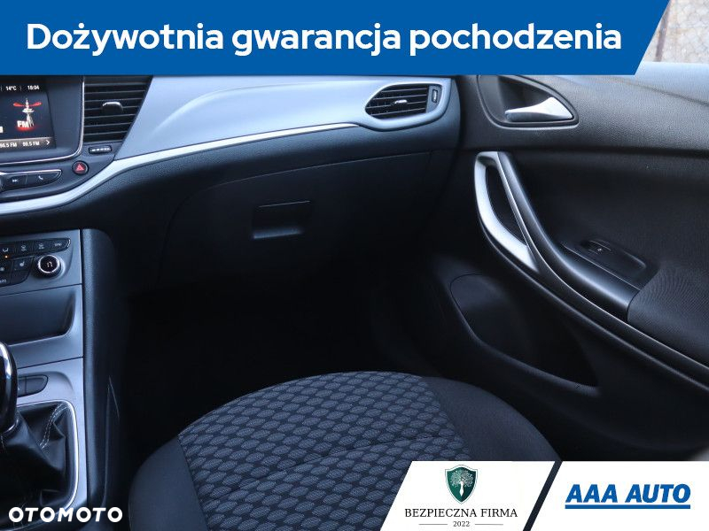 Opel Astra - 9