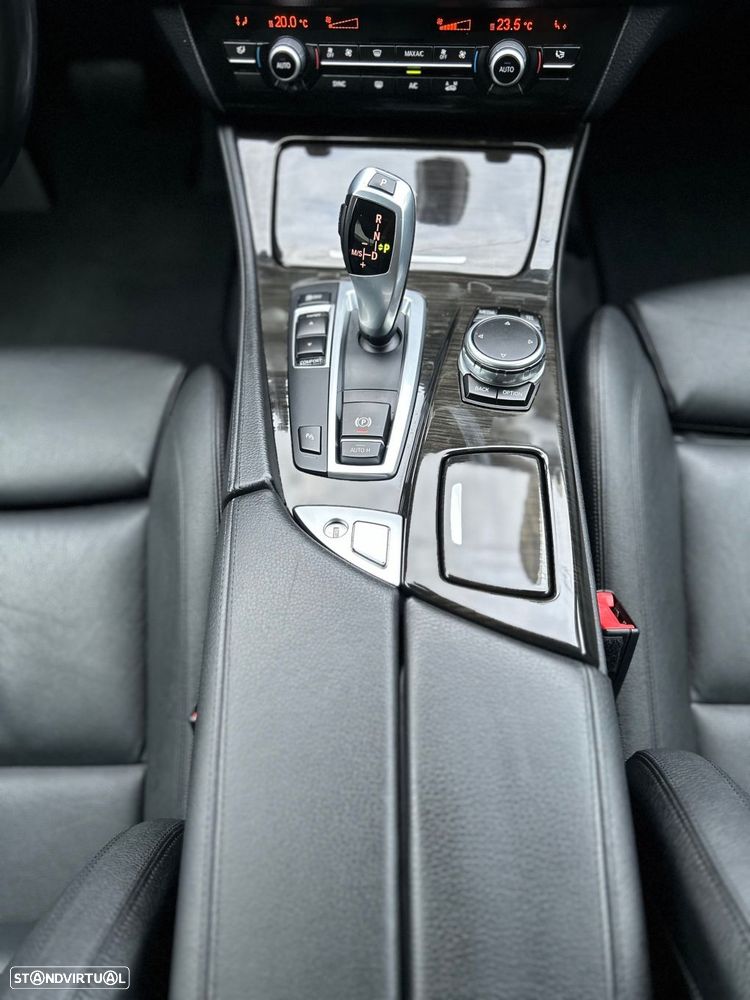 BMW 520 d Line Luxury Auto - 13