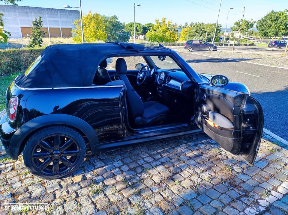 MINI Cabrio Cooper D - 11
