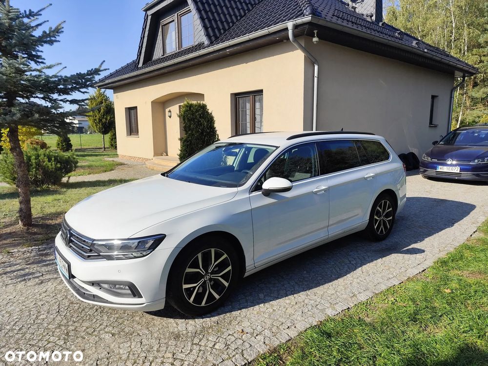 Volkswagen Passat Variant - 5
