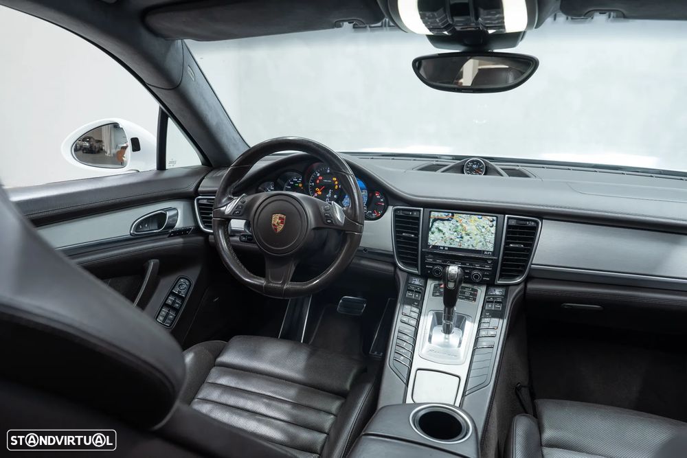 Porsche Panamera 3.0 V6 - 21