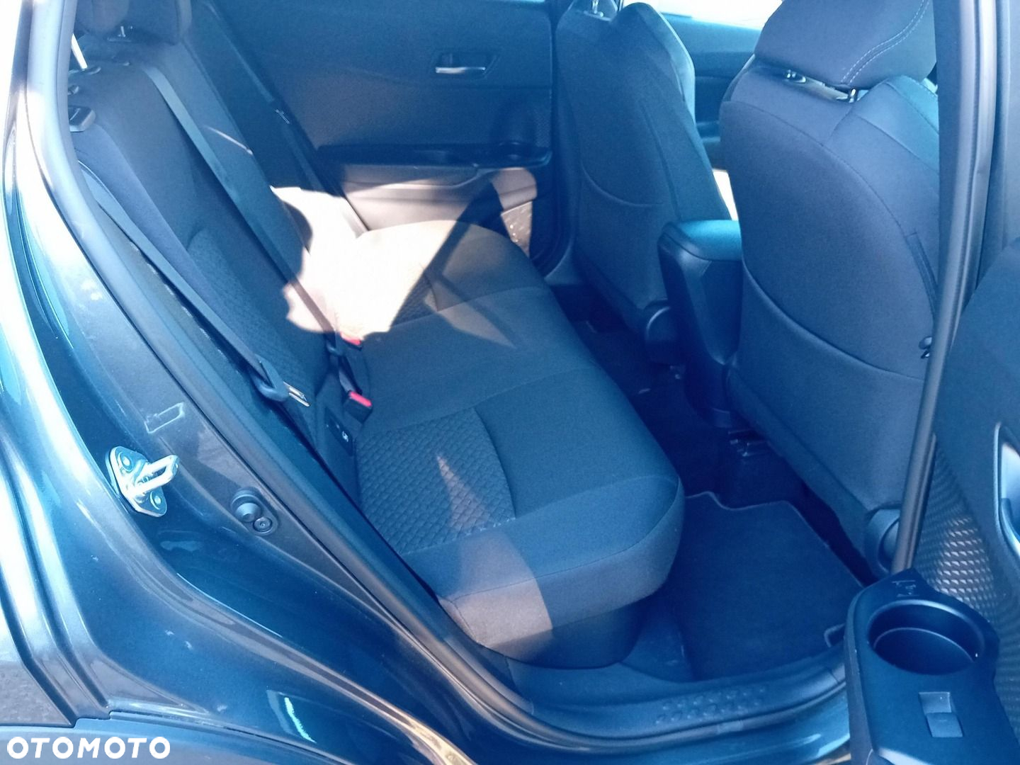 Toyota C-HR 1.8 Hybrid Style - 9
