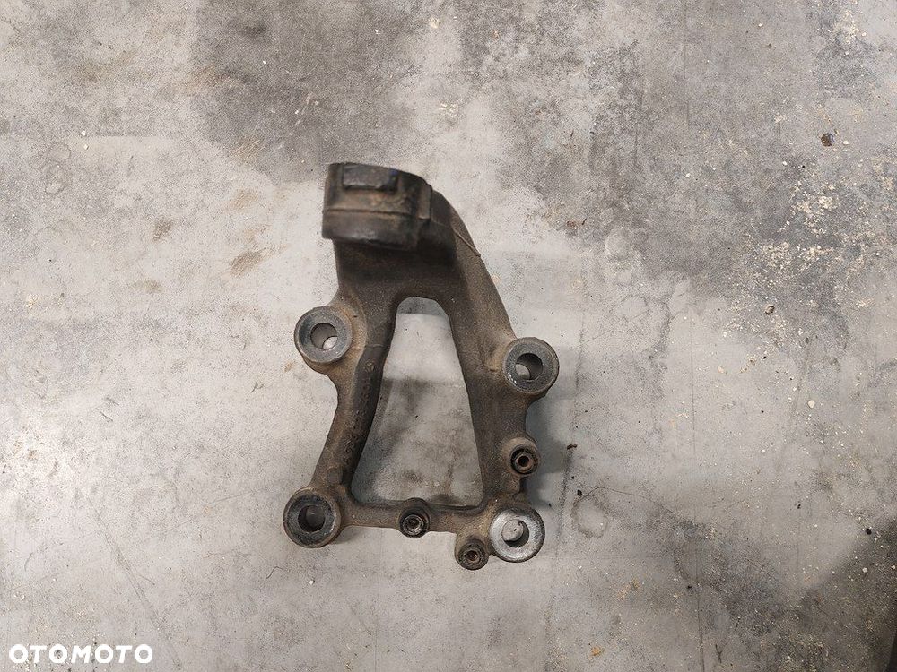 ŁAPA SILNIKA MERCEDES ATEGO EURO 6 A93662232601 OM936LA - 1