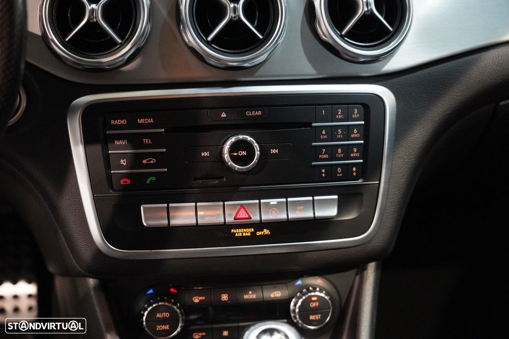 Mercedes-Benz GLA 180 CDI AMG Line - 36