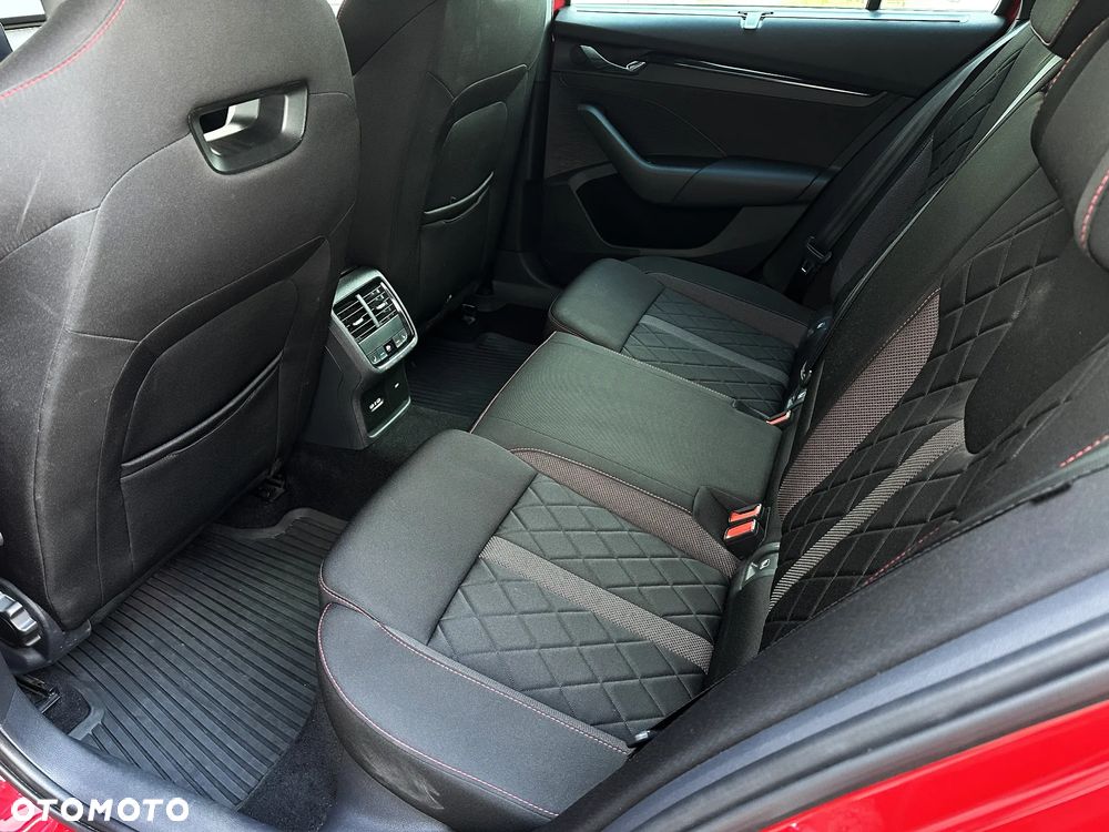 Skoda Octavia 2.0 TDI 4x4 RS DSG - 22