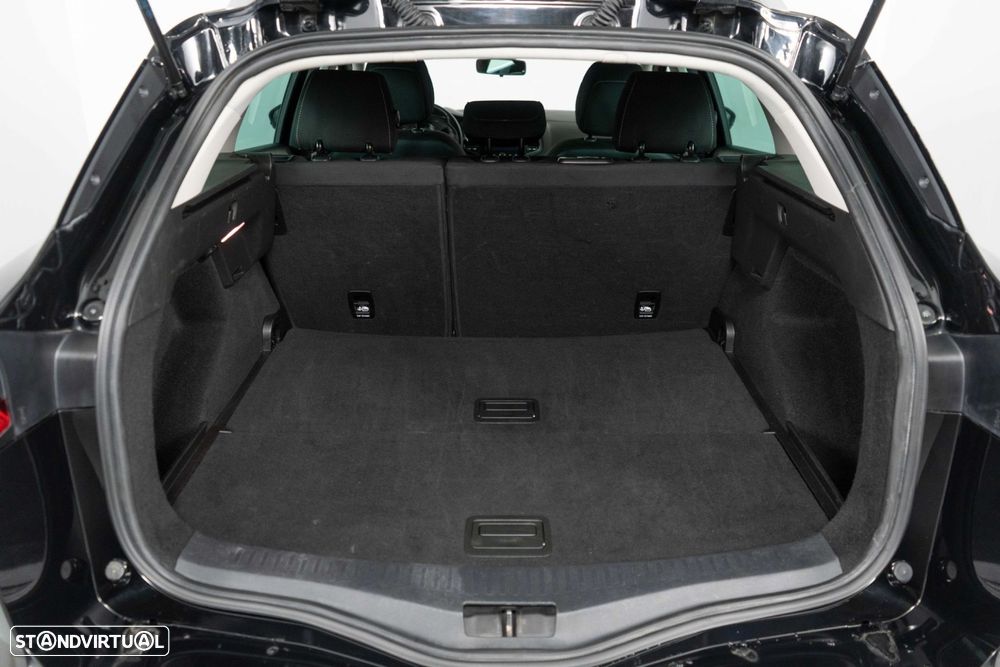 Renault Mégane Sport Tourer 1.3 TCe Limited - 10