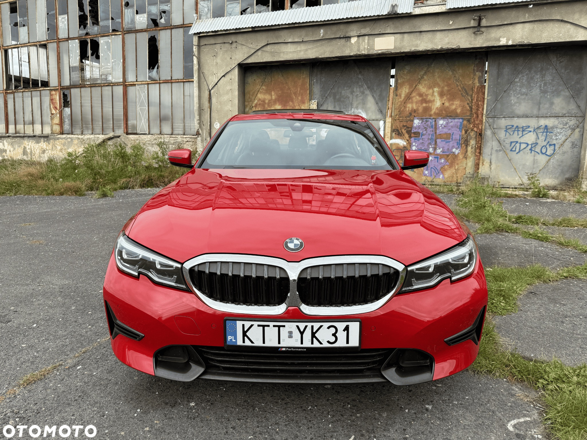 BMW Seria 3 330i Sport Line - 34