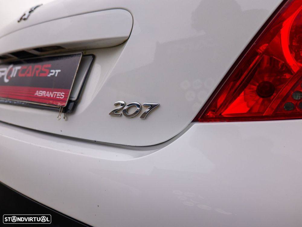 Peugeot 207 1.4 HDi Urban - 26