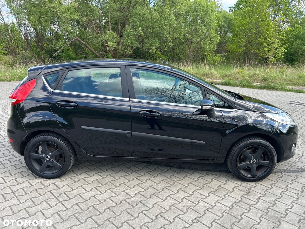 Ford Fiesta 1.4 Ghia - 5