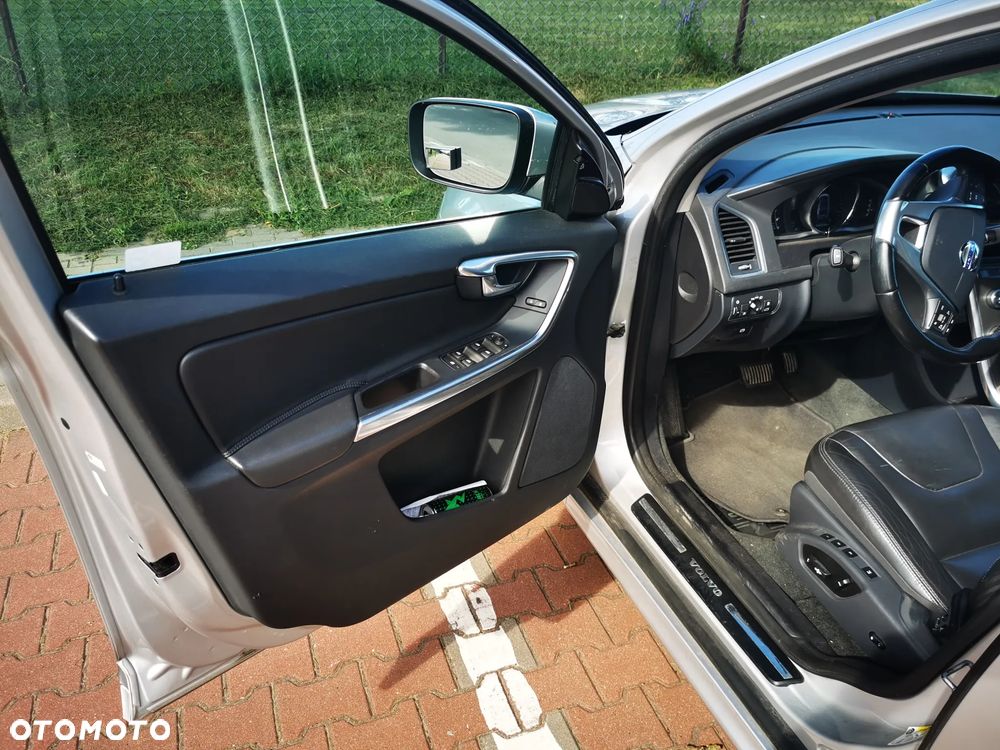 Volvo XC 60 - 16