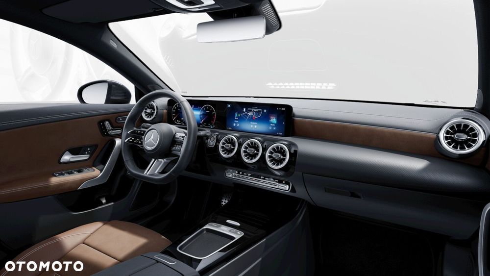 Mercedes-Benz CLA - 10